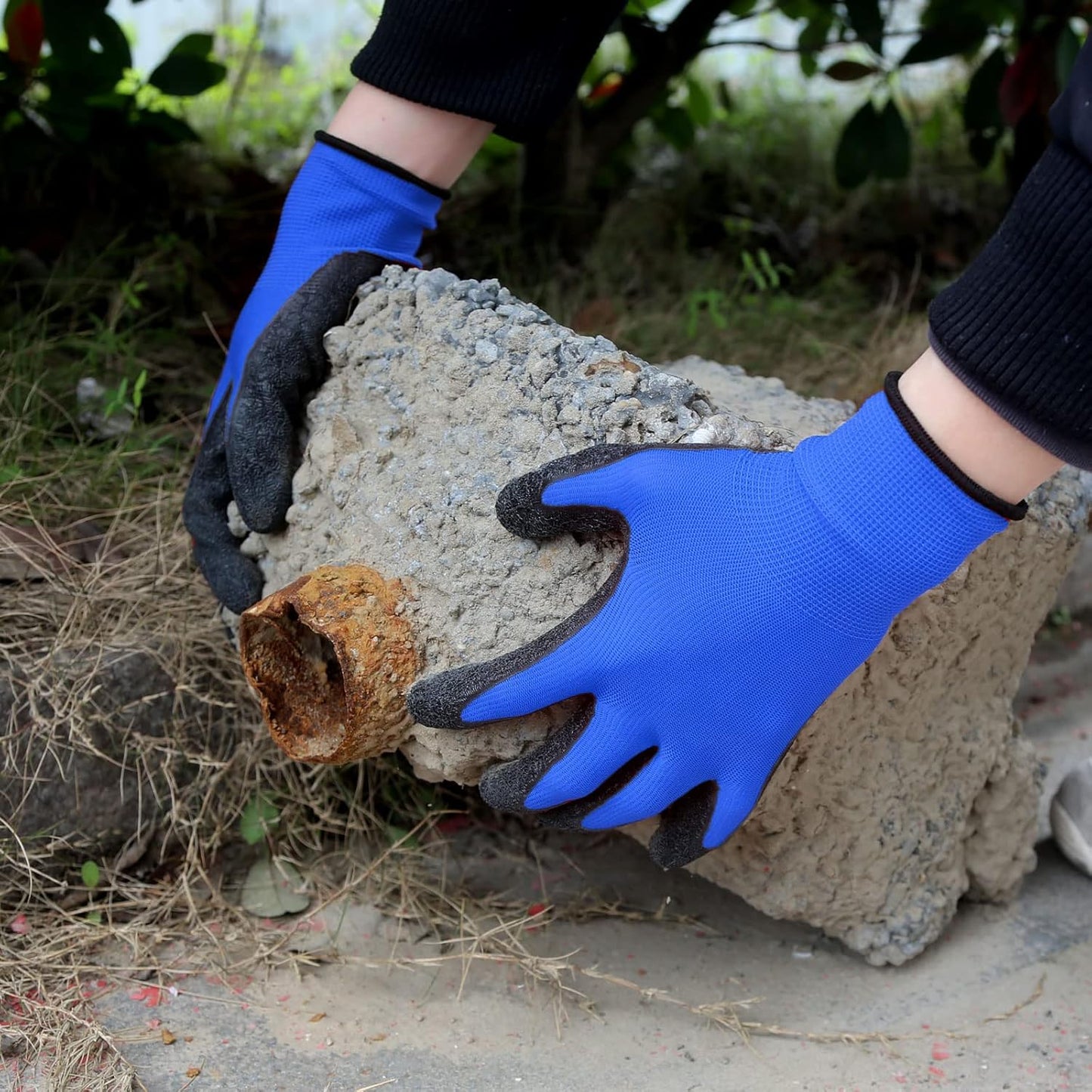 Evridwear Crinkle Latex Rubber Hand Coated Safety Work Gloves for Men Women General Multi Use Construction Warehouse Gardening Assembly Landscaping (M-Size) Blue 120 Pairs Pack